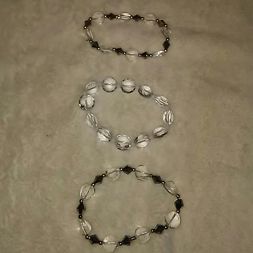 Set of 3 stretchy beaded bracelets